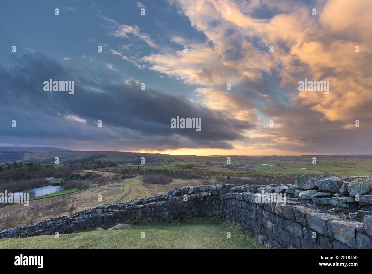 Hadrian's Wall on Walltown Crags, overlooking Walltown Country Park ...