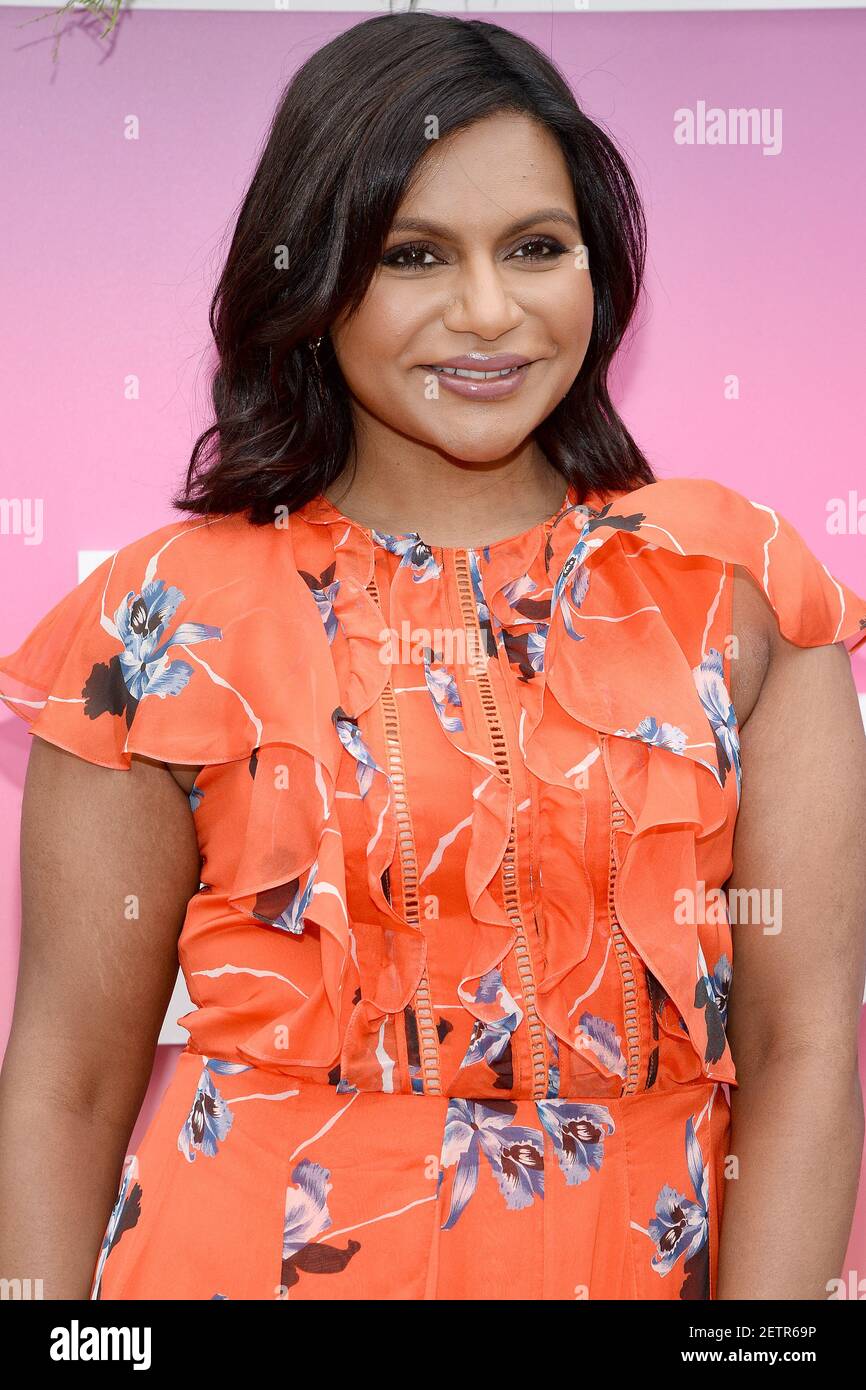 Actress Mindy Kaling attends the Hulu Upfront Brunch at La Sirena