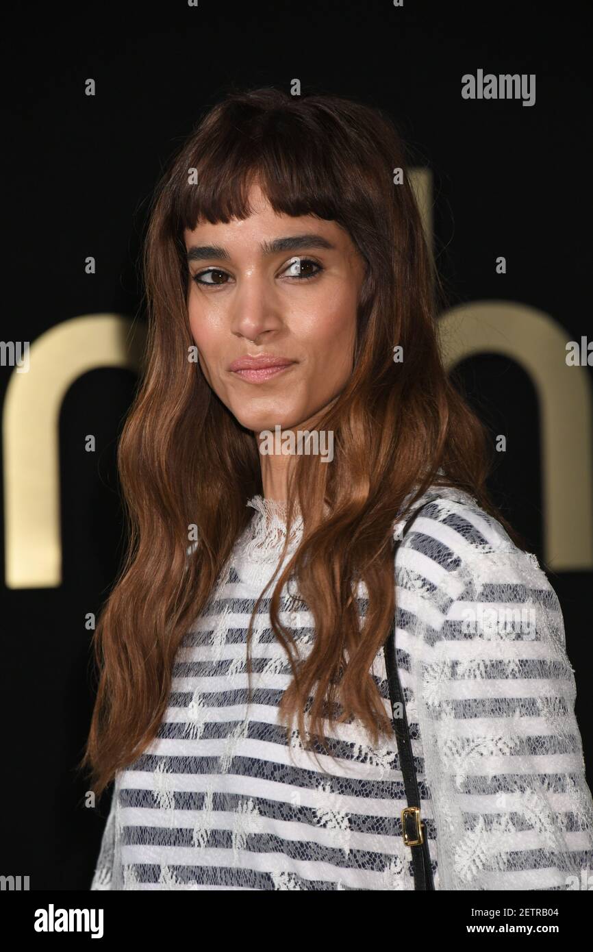 Sofia Boutella wearing Cartier jewelry arrives to the Cartier Los
