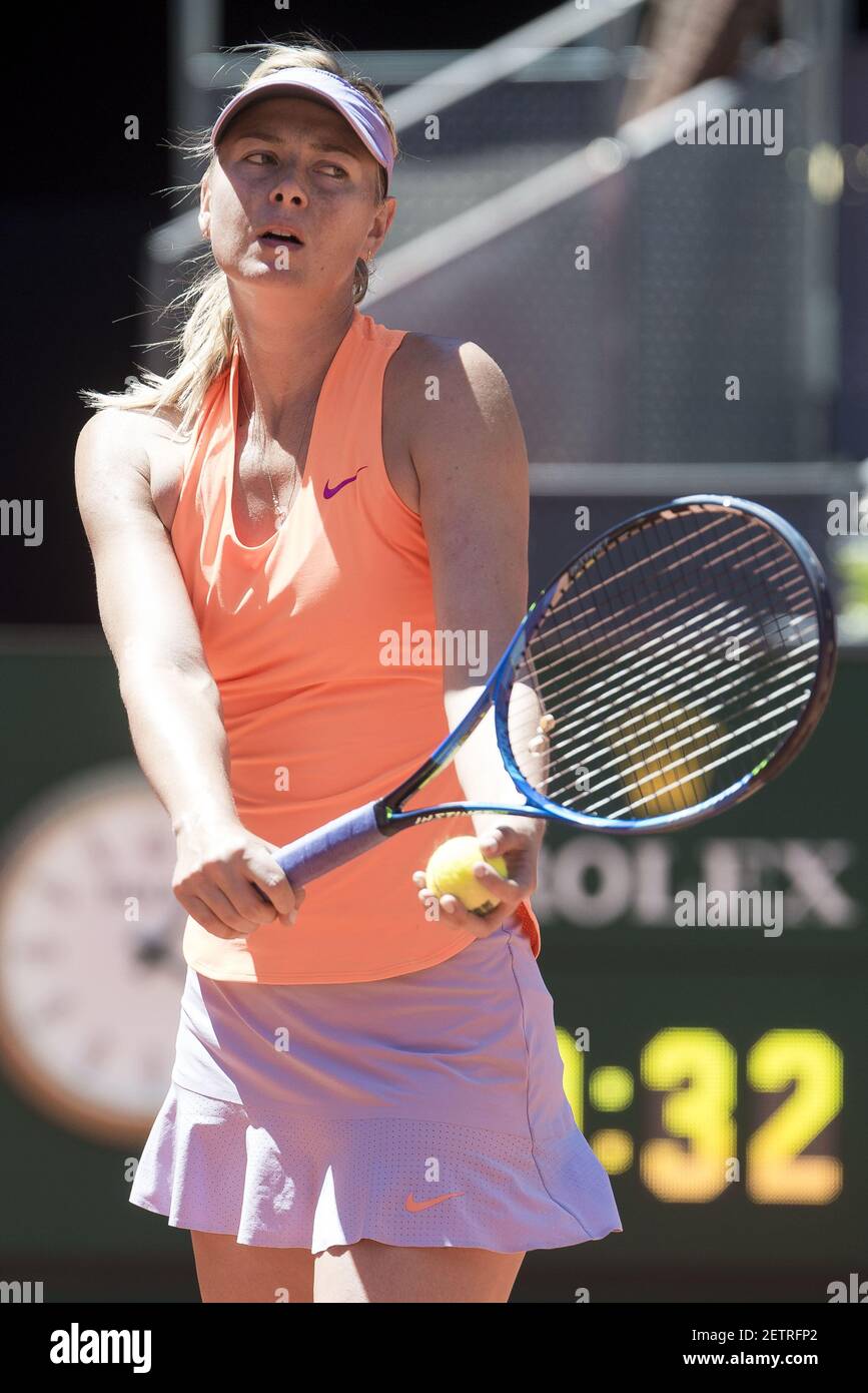 Russian Maria Sharapova during Mutua Madrid Open Tennis 2017 at Caja Magica  in Madrid, May 06, 2017. Spain. (Photo by BorjaB.Hojas/Alter Photos) ***  Please Use Credit from Credit Field *** Stock Photo - Alamy