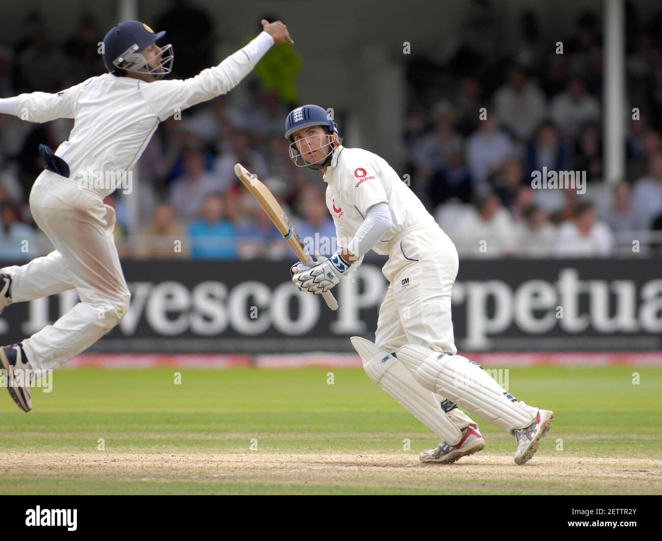 Cricket bridge hires stock photography and images Alamy