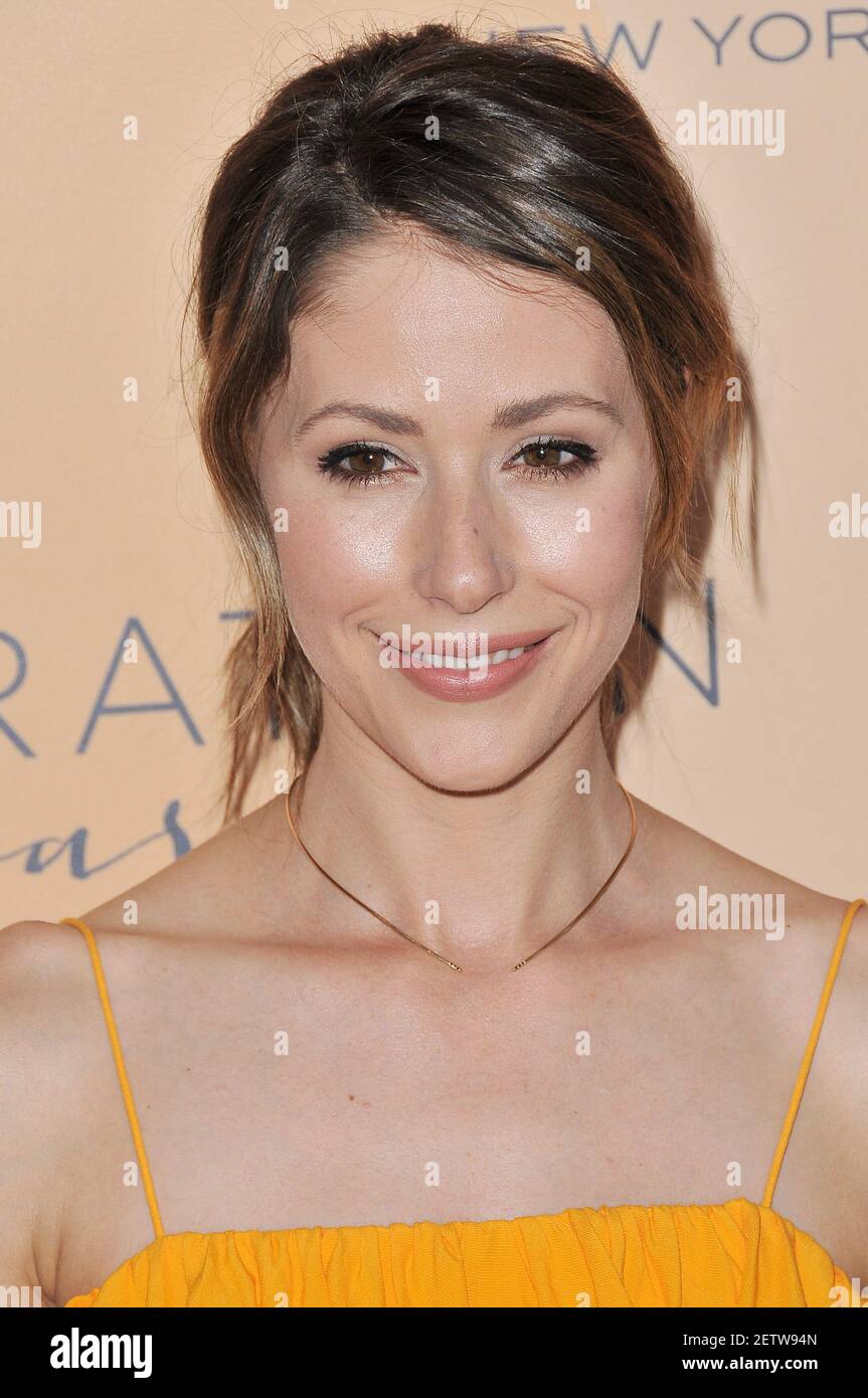 Amanda Crew arrives at Step Up's 14th Annual Inspiration Awards held