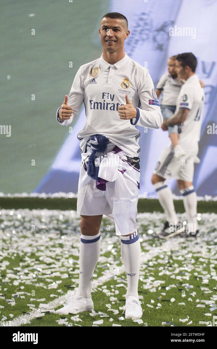 Cristiano Ronaldo Real Madrid Celebration Real Madrid 3 0 Atletico cristiano-ronaldo-real-madrid-celebration-real-madrid-3-0-atletico