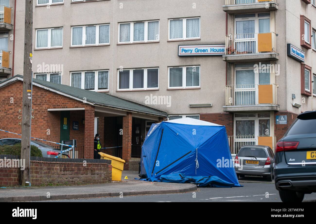 Perry Barr Birmingham, UK. 2nd March 2021: A murder investigation has been launched after a man was stabbed in the neck to death early Tuesday morning on Perry Villa Avenue in North Birmingham. Credit: Ryan Underwood / Alamy Live News Stock Photo