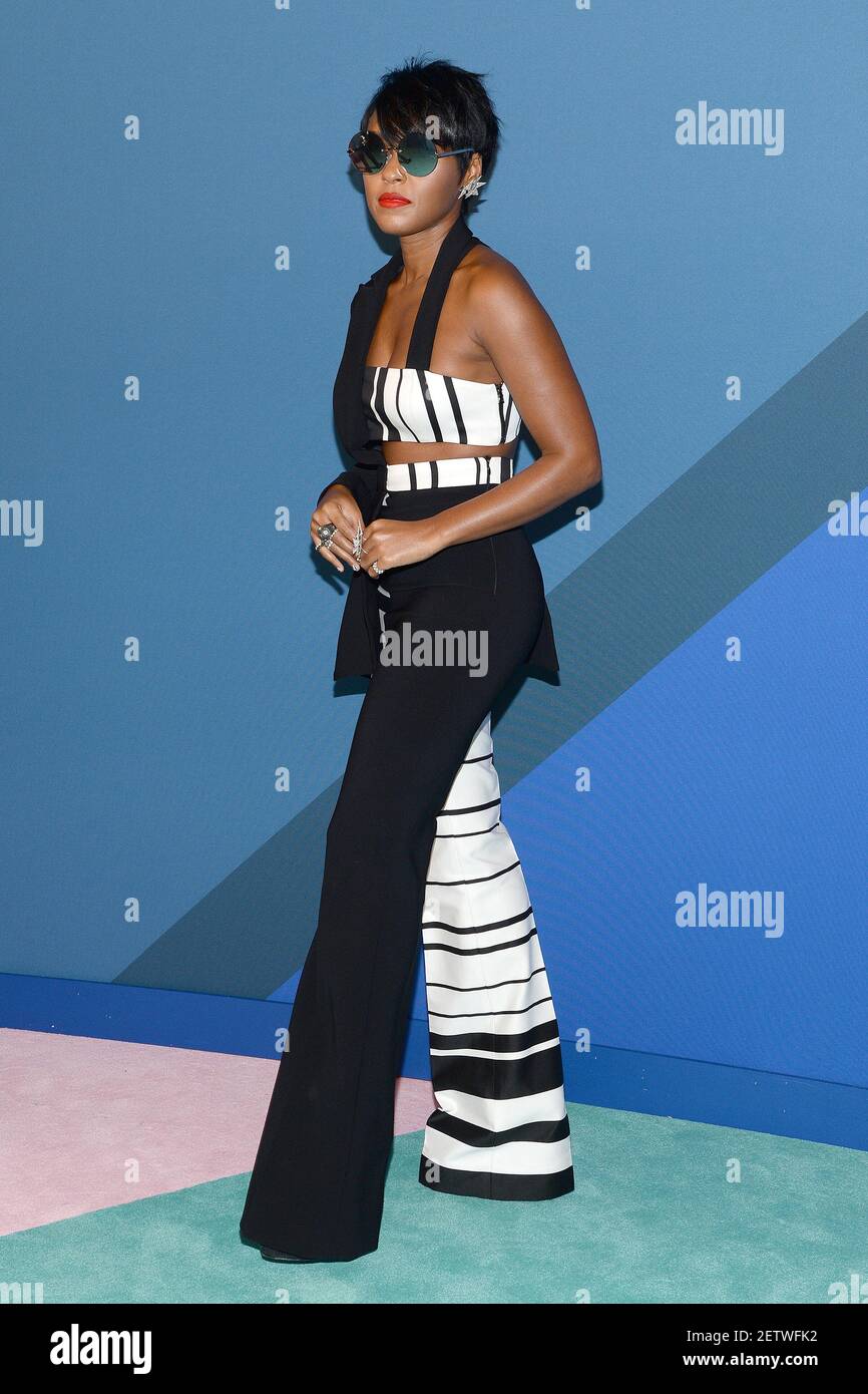 Janelle Monae Attends The 2017 Cfda Awards Held At The Manhattan ...