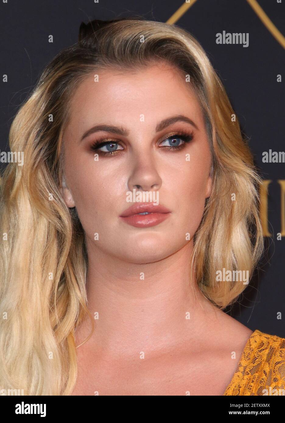 Ireland baldwin hot