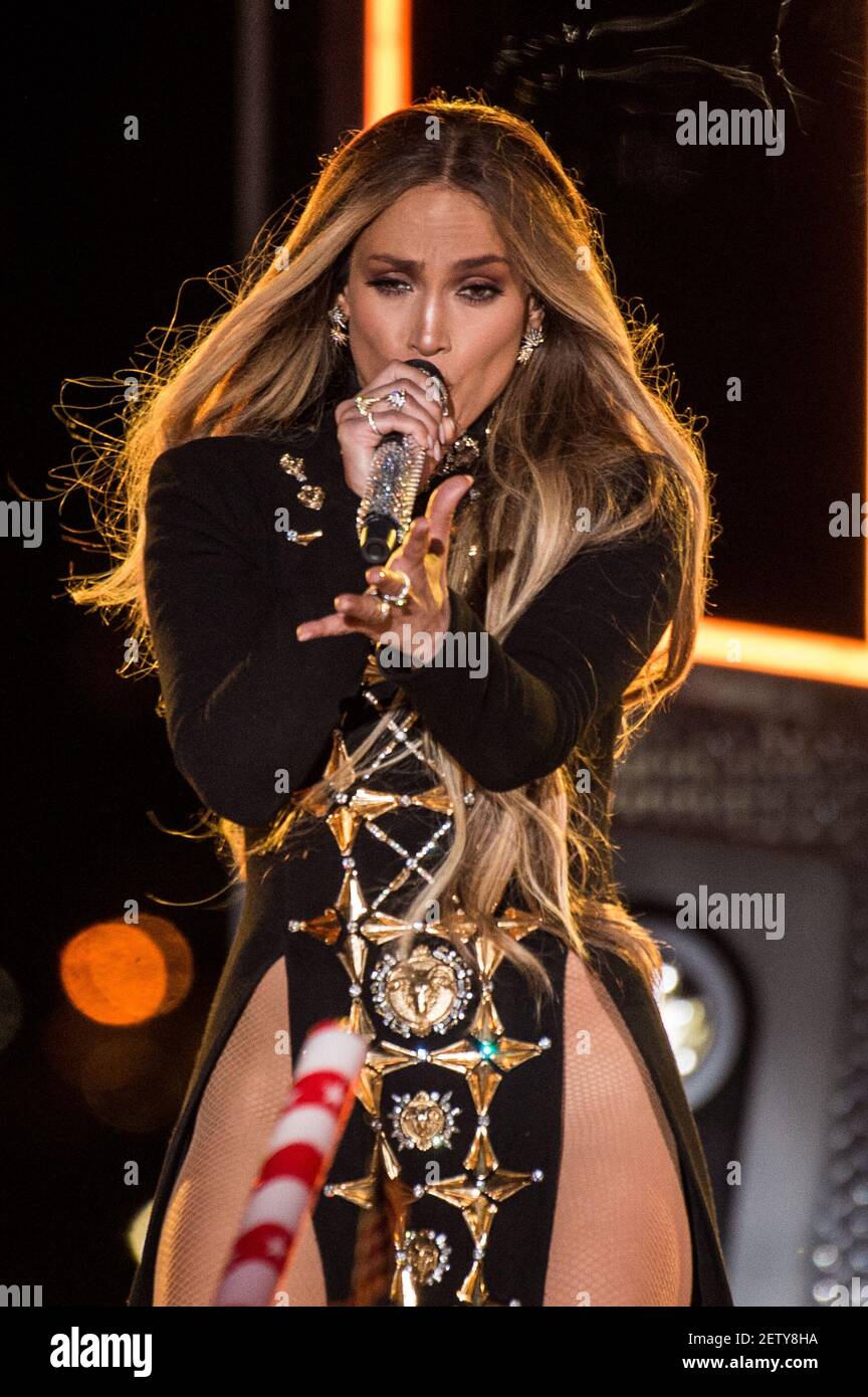 macys 4th of july fireworks jennifer lopez