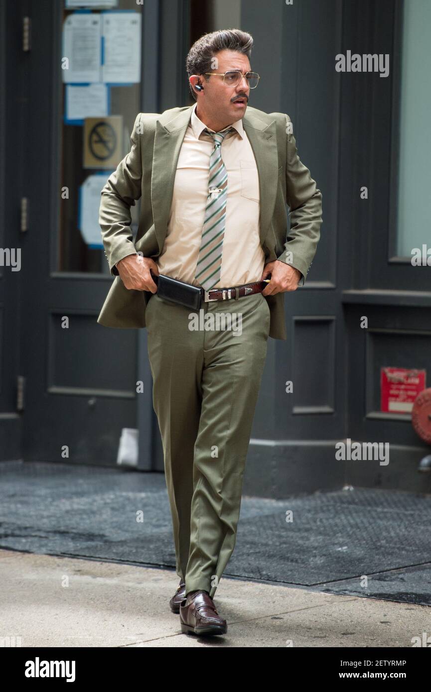 Bobby Cannavale on the film set of 'Mr. Robot' Downtown in New York City on  July 11, 2017 (Photo by Steven Ferdman) *** Please Use Credit from Credit  Field *** Stock Photo - Alamy