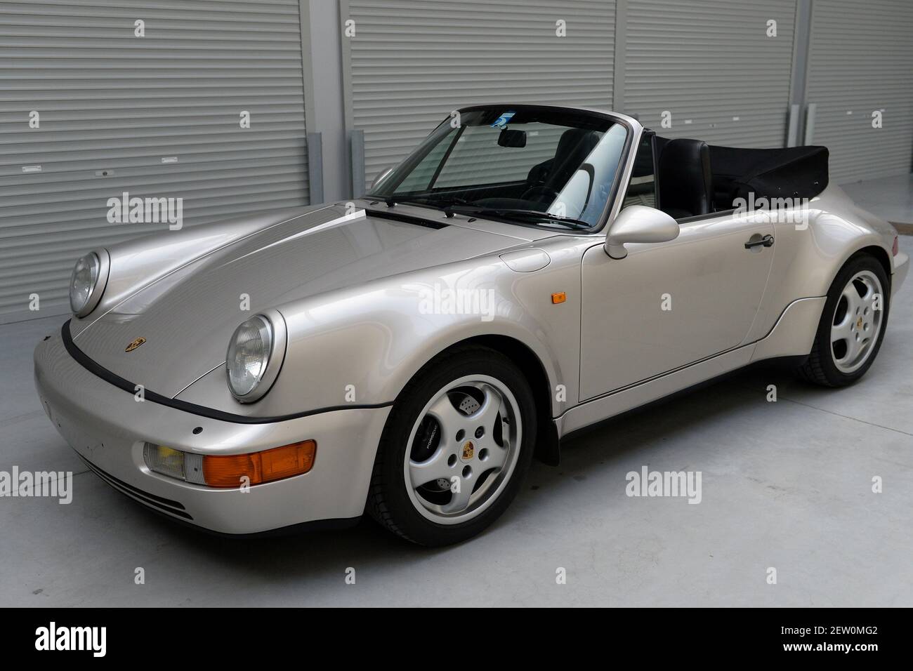Porsche 911 Turbo Cabriolet High Resolution Stock Photography And Images Alamy