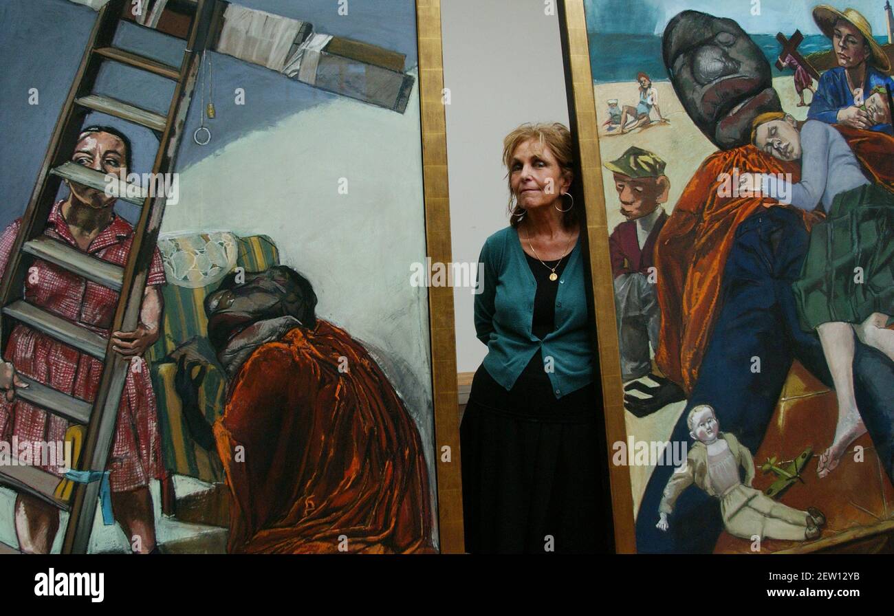 Paula rego studio hi-res stock photography and images - Alamy