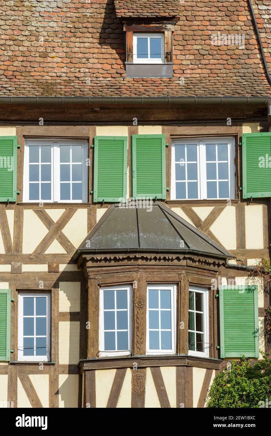 France, Bas Rhin, route des vins d'Alsace (route of alsacian wines), Barr,  facade of a half timbered house on Place de l'Hotel de Ville (Hotel de Ville  square Stock Photo - Alamy