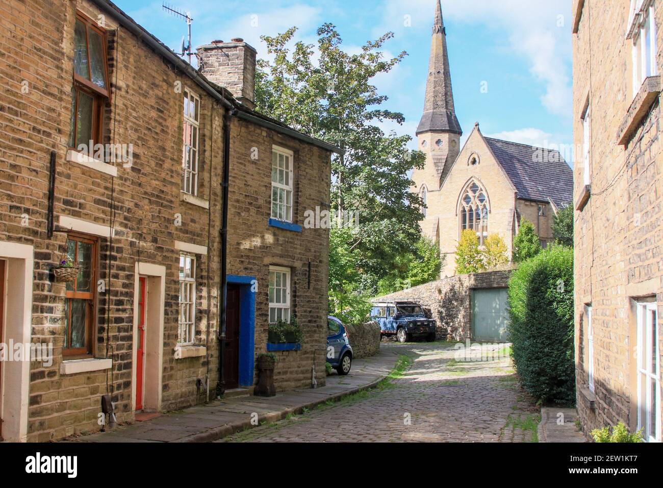 Terraced cottages on Queen Street, Bollington, Cheshire Stock Photo
