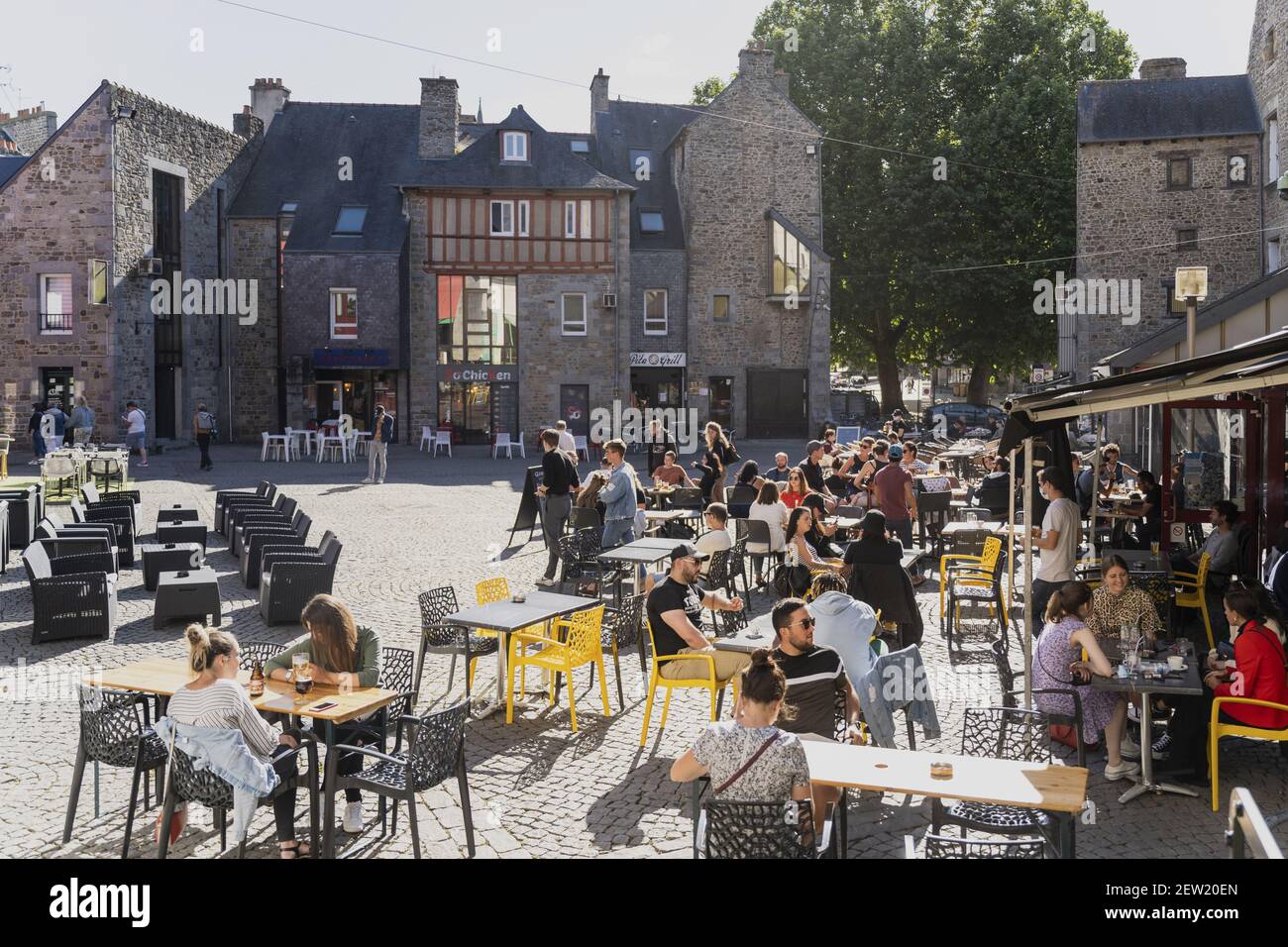 France, Côtes d'Armor, Saint-Brieuc, bar terraces at Place du Chai on a