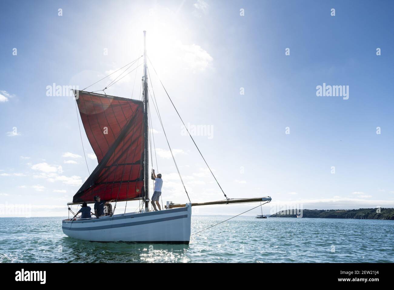 Sport fishing boat front hi-res stock photography and images - Alamy
