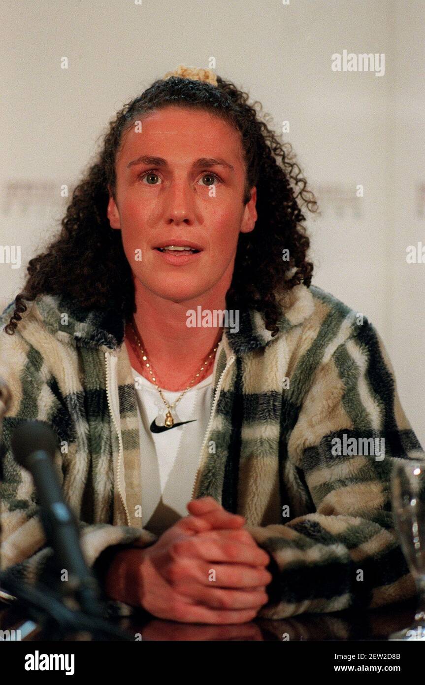 Jane Couch Female Boxer April 98Who is taking the british boxing board of control to court because thay refused her a professional boxing licence Stock Photo