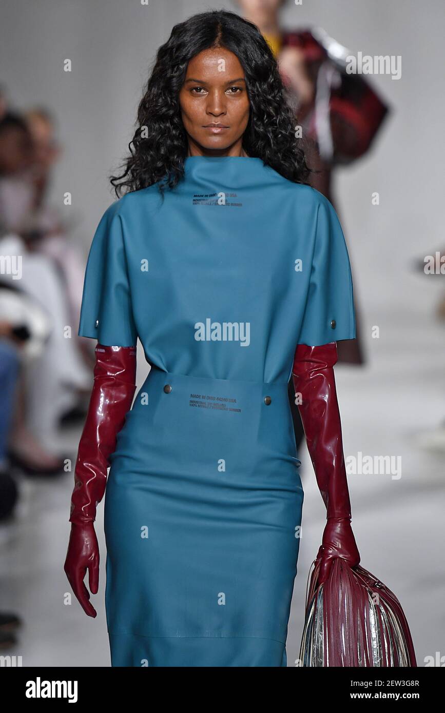 Calvin klein spring 2025 summer 2018
