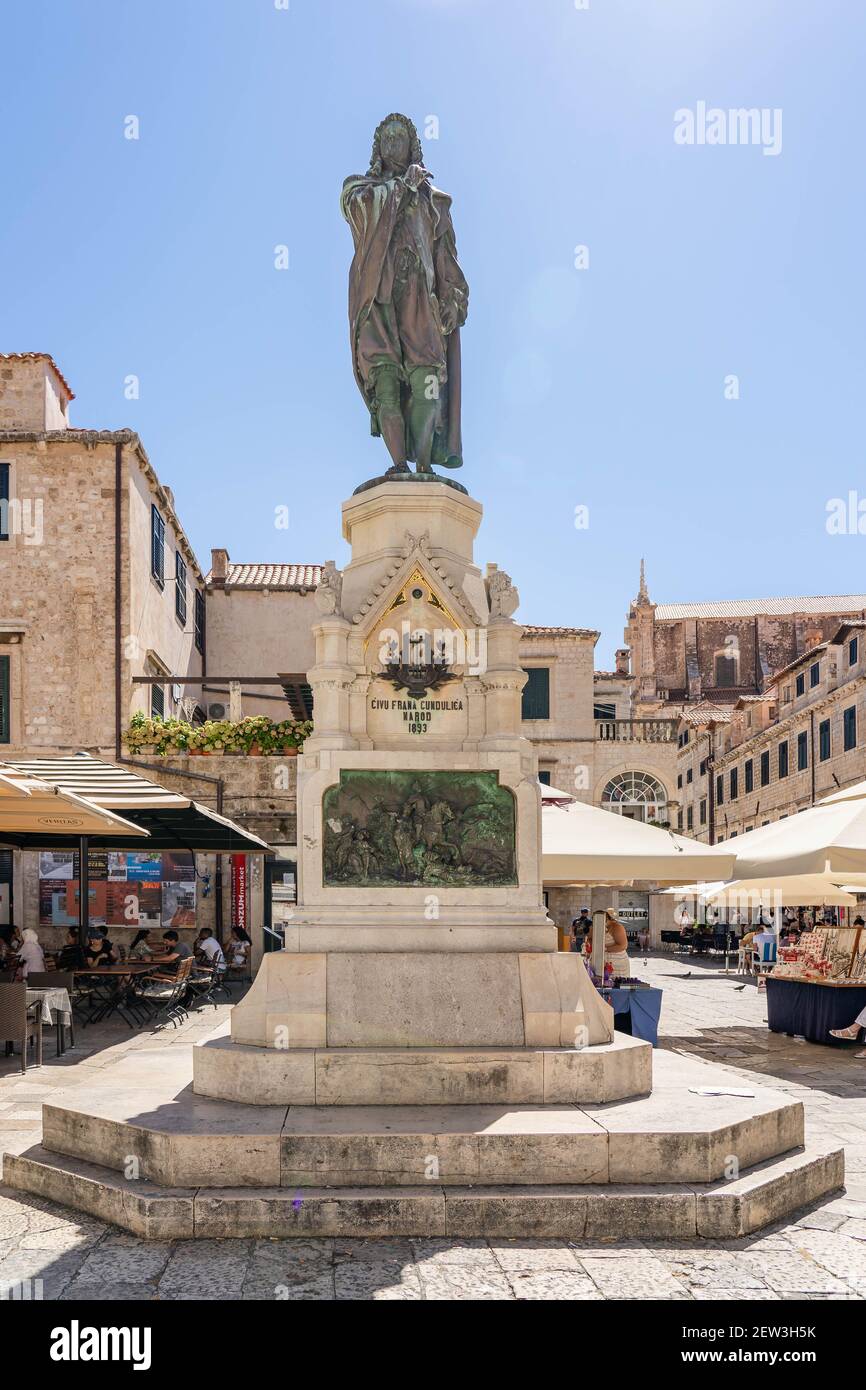 Dubrovnik, Croatia - Aug 20, 2020: Bronze Statue of Civu Frana ...
