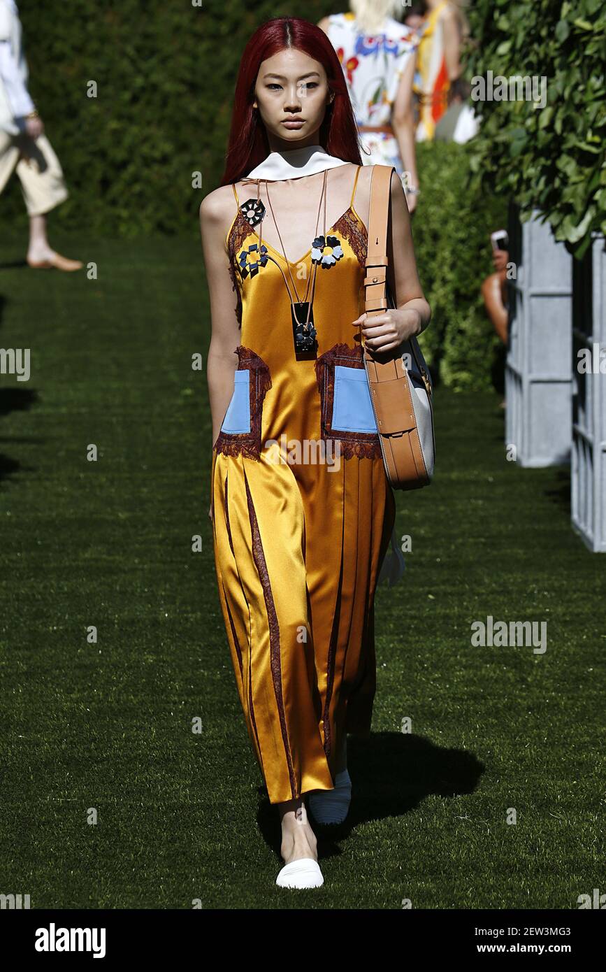 Hoyeon Jung walks on the runway during the Schiaparelli Haute Couture Fall  Winter 2018 Fashion Show held in Paris, France on July 2, 2018. (Photo by  Jonas Gustavsson/Sipa USA Stock Photo - Alamy