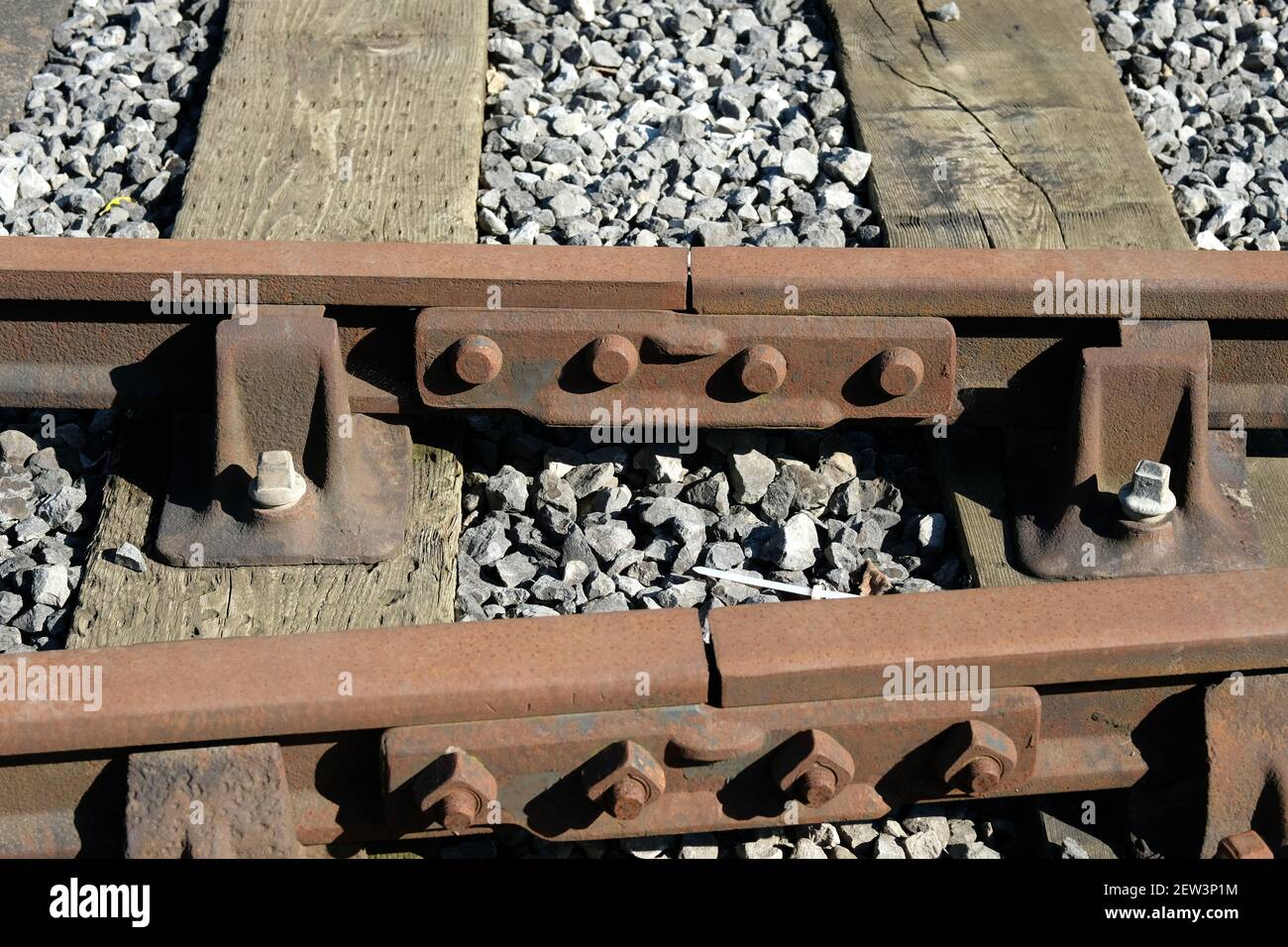 Railway track expansion plates Stock Photo Alamy
