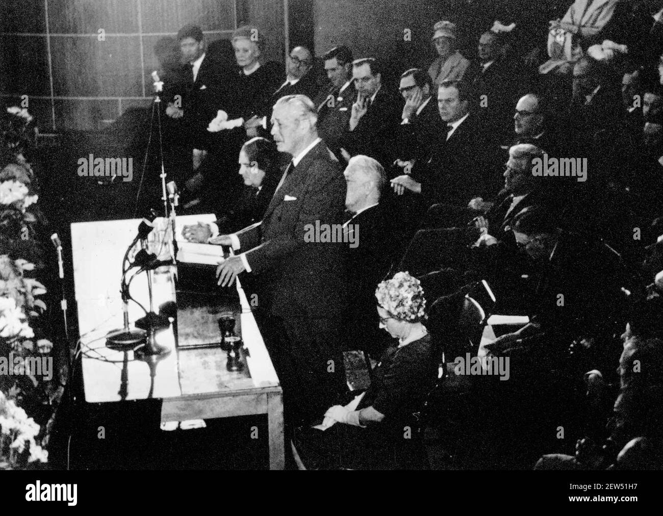 British prime minister Harold Macmillan speaking at Wolverhampton Civic Hall in October 1958 Stock Photo