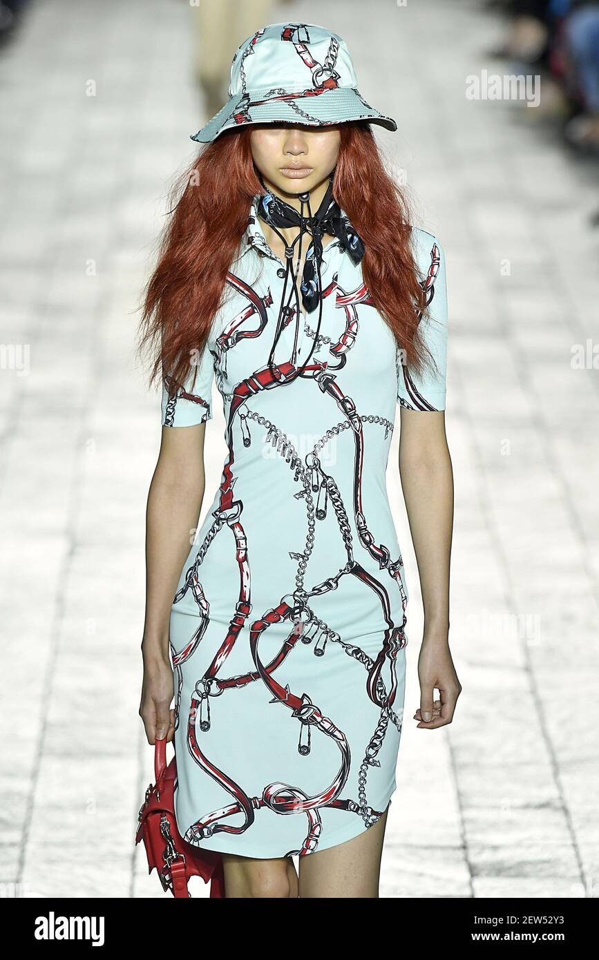 Model Hoyeon Jung walks on the runway during the Topshop Fashion Show  during London Fashion Week Spring Summer 2018 held in London, England on  September 17, 2017. (Photo by Jonas Gustavsson/Sipa USA