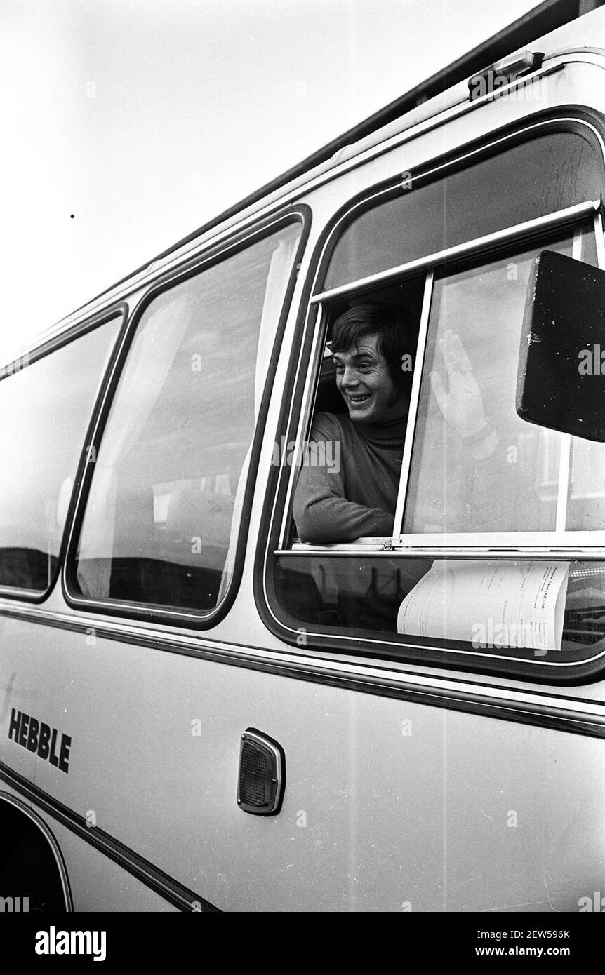 Duncan McKenzie of Leeds United Stock Photo Alamy