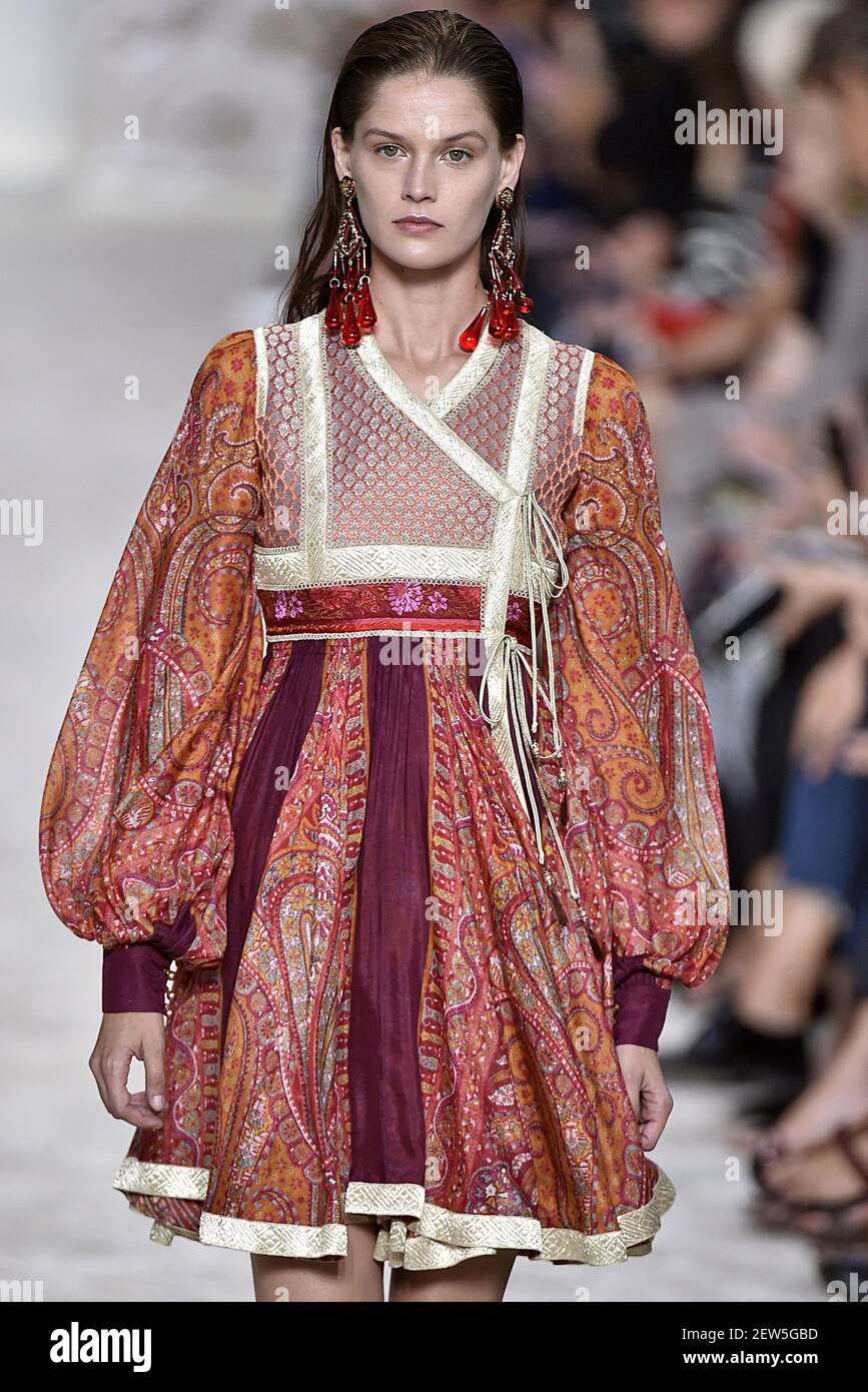 Etro Spring 2018: Milan Fashion Week