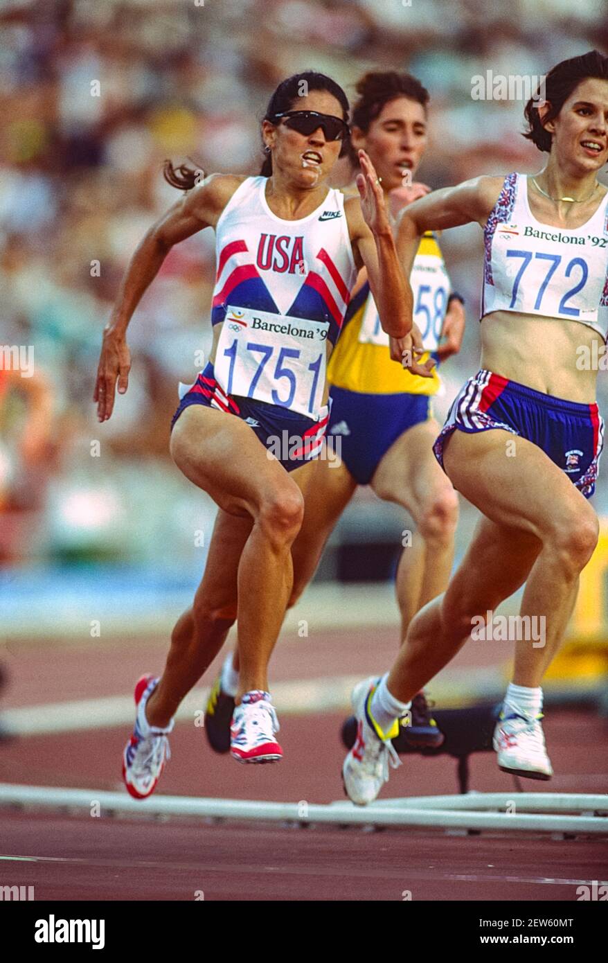 PattiSue Plumer (USA) #1751 competing in th Women's 3,000m Ht#1 at the 1992 Olympic Summer Games. Stock Photo