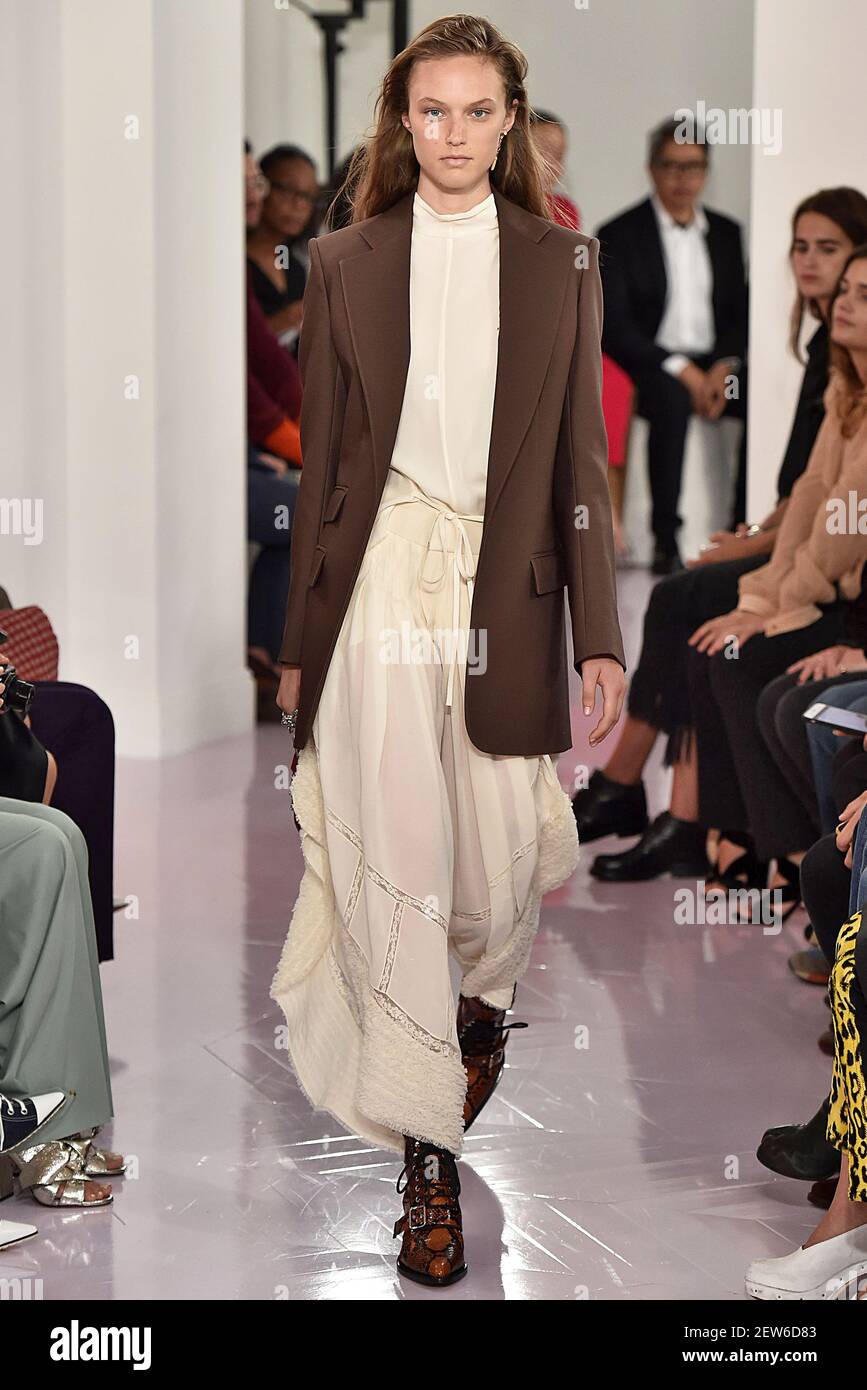 Model Madison Moehling walks on the runway during the Chloe Fashion ...