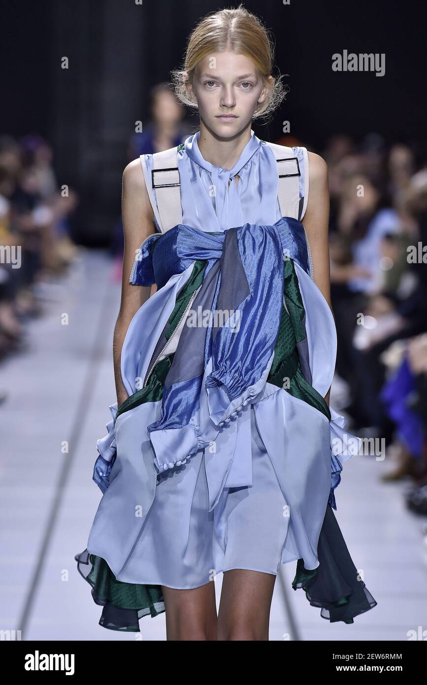 Model Eliza Kallmann Walks On The Runway During The Sacai Fashion Show model-eliza-kallmann-walks-on-the-runway-during-the-sacai-fashion-show