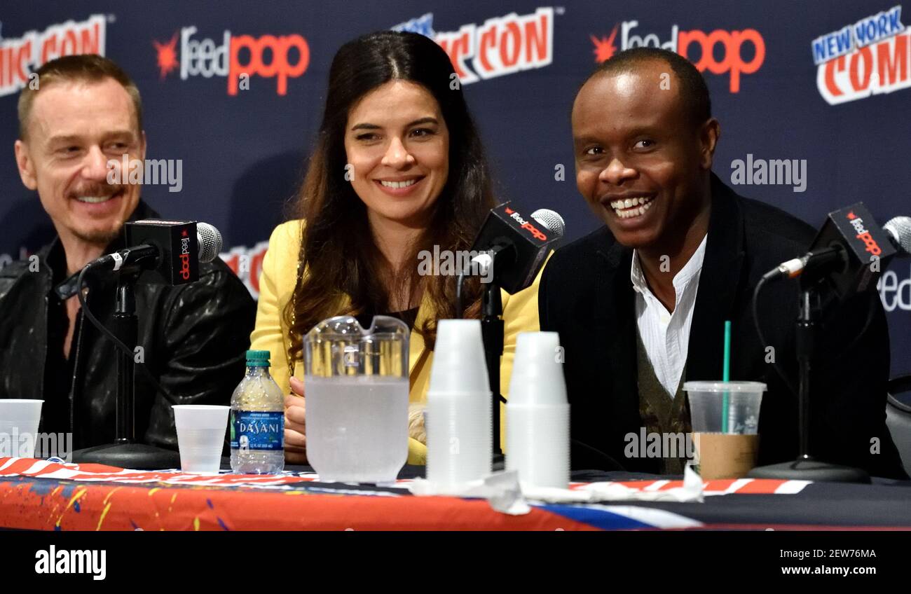 NEW YORK - OCTOBER 8: L-R: Actors Ben Daniels, Zuleikha Robinson and