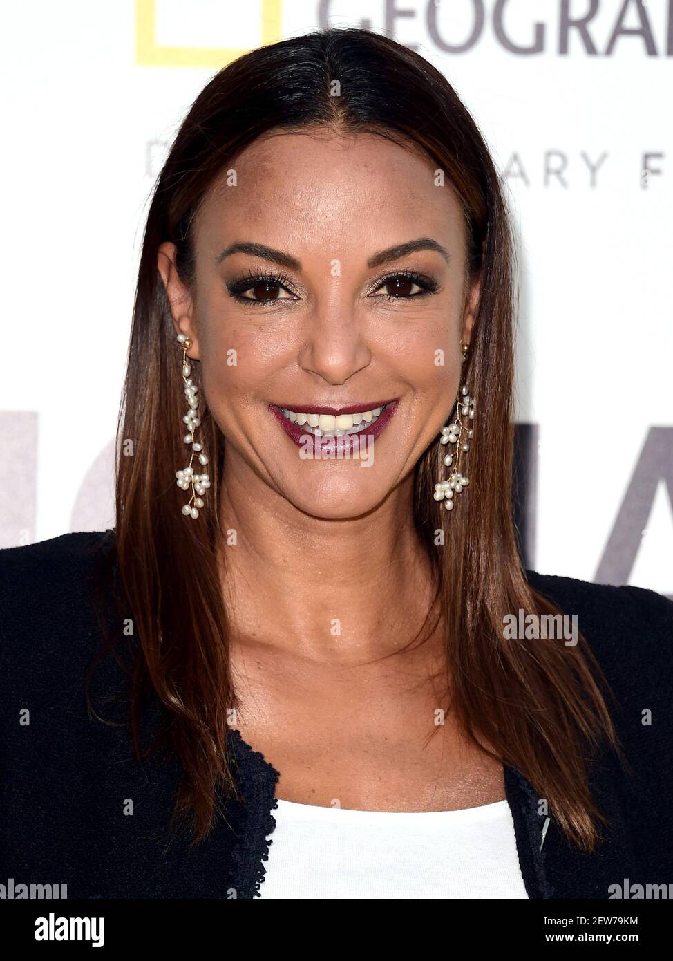 HOLLYWOOD - OCTOBER 9: Eva LaRue attends the Los Angeles premiere of