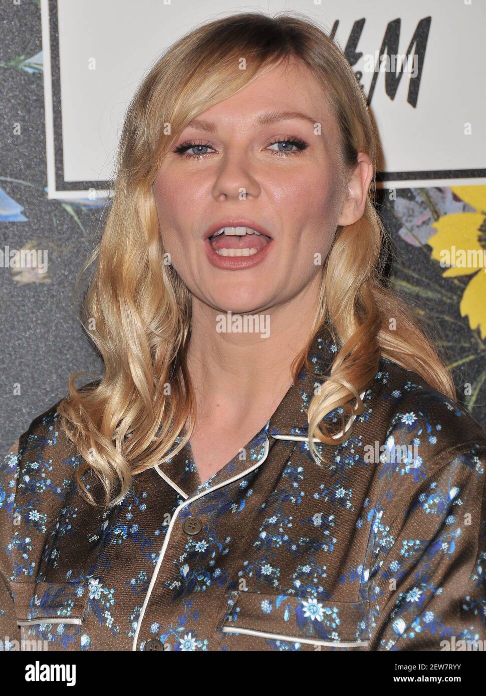 Men etuk fotosini qin ichida keldim