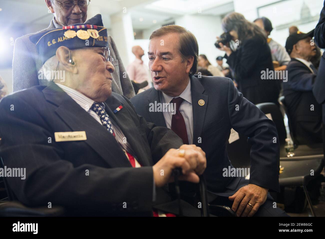 UNITED STATES - OCTOBER 25: Rep. Ed Royce, R-Calif., talks with Celestino Almeda, a veteran representing the Philippine Commonwealth Army, during a Congressional Gold Medal ceremony in Emancipation Hall to honor Filipino veterans of World War II on October 25, 2017. (Photo By Tom Williams/CQ Roll Call) Stock Photo