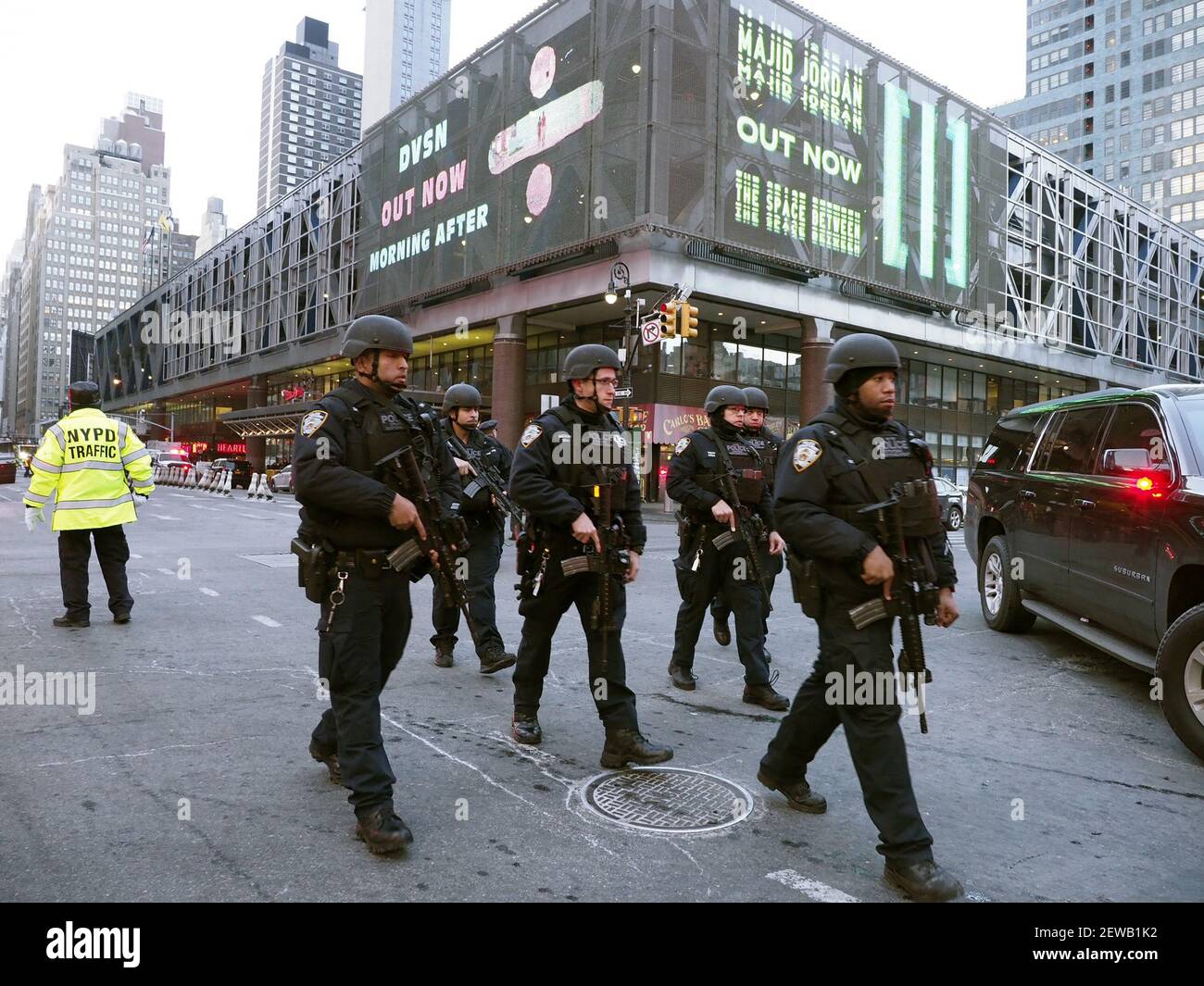 New york port authority explosion hi-res stock photography and images ...