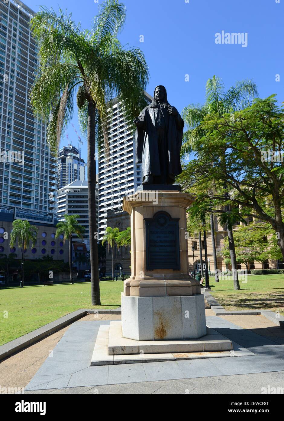 Statue of queen Victoria at the Queens garden in Brisbane, Australia