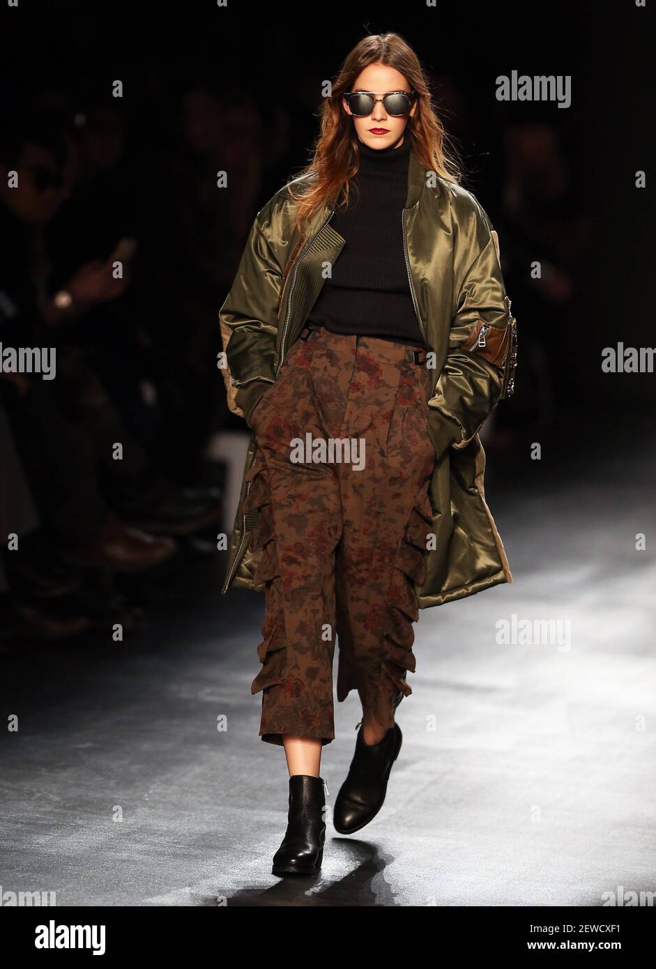 A Model Displays A Creation Of Concept Korea Fall Winter 16 Collection During The New York Fashion Week In New York The United States On Feb 12 16 Xinhua Qin Lang Photo By Xinhua Sipa