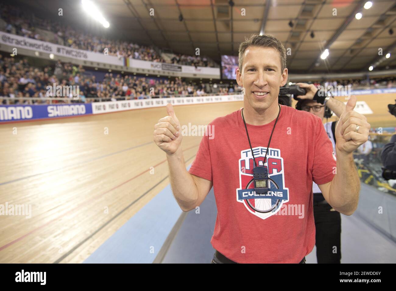 Andy Sparks, coach of the winning US women's team pursuit squad. (Photo
