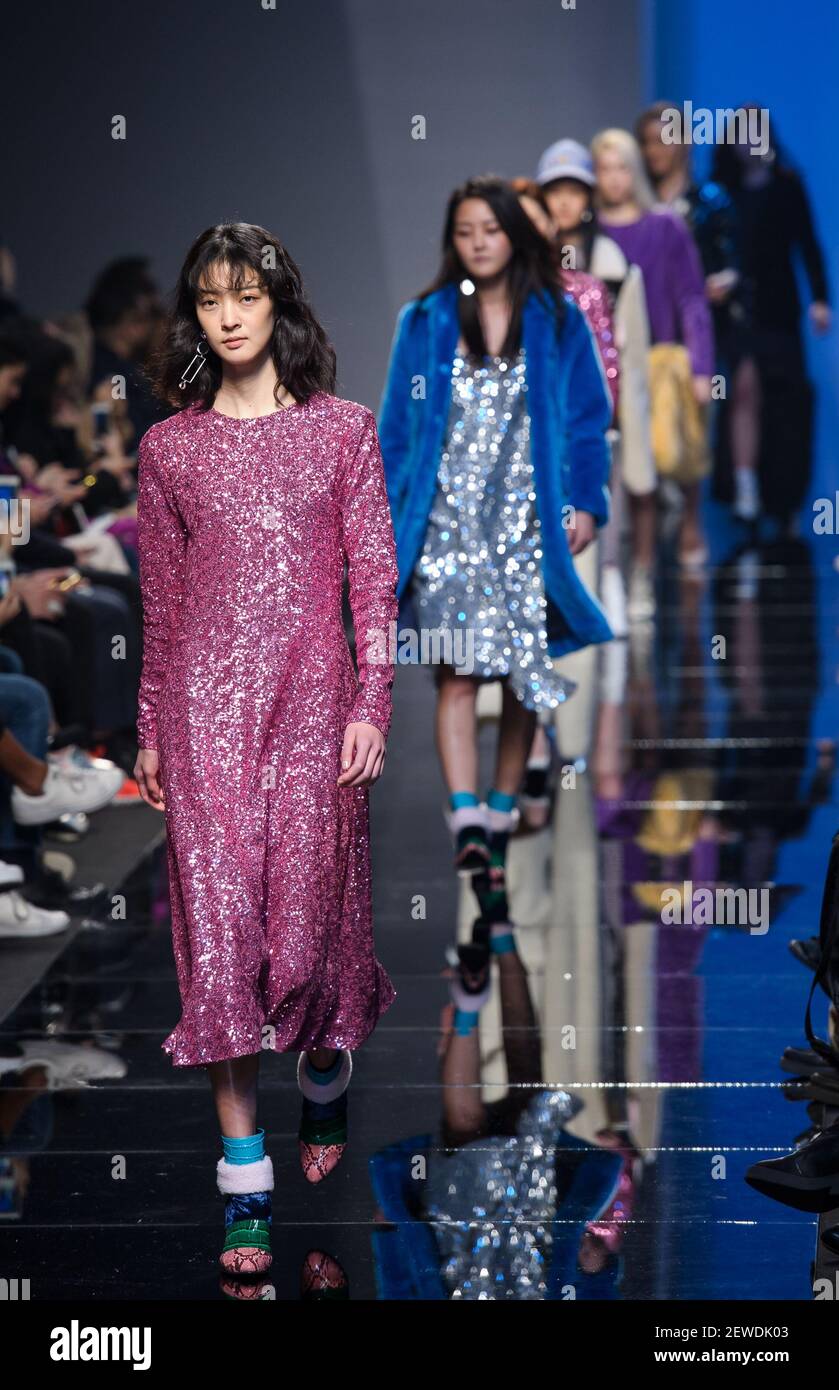 South Korean Model On The Runway During A Hera 16 F W Seoul Fashion Week Designer By Kim Ji Eun Fashion Show At Dongdaemoon Design Plaza Ddp In Seoul South Korea On March 23 16