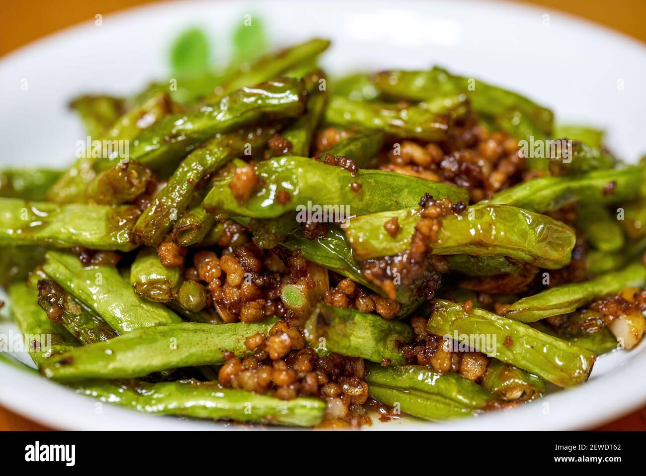 Classic Chinese cooking, stir-fried green beans Stock Photo