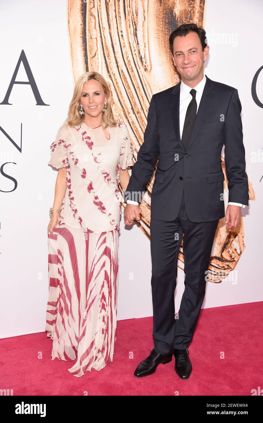 NEW YORK, NY - September 07, 2018: Designer Tory Burch and boyfriend  Pierre-Yves Roussel pose before the Tory Burch Spring Summer 2019 fashion  show du Stock Photo - Alamy