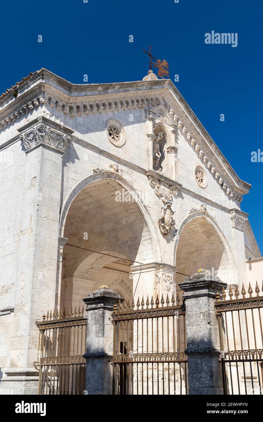Statua San Michele Arcangelo Puglia San michele arcangelo sanctuary hi-res stock photography and images - Alamy