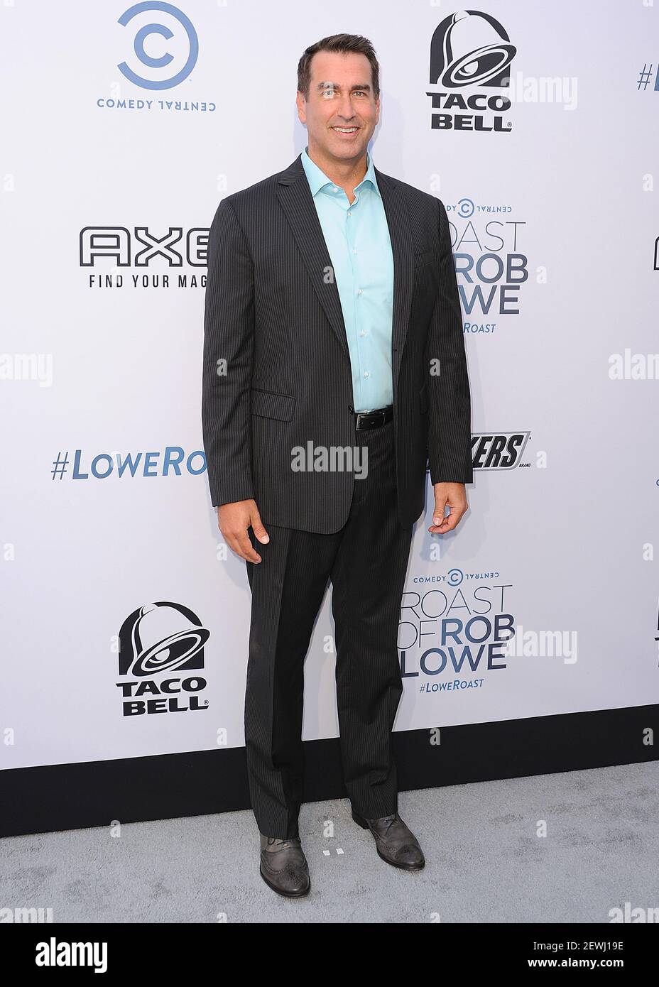 LOS ANGELES - AUGUST 27: Rob Riggle at the Comedy Central Roast of Rob ...