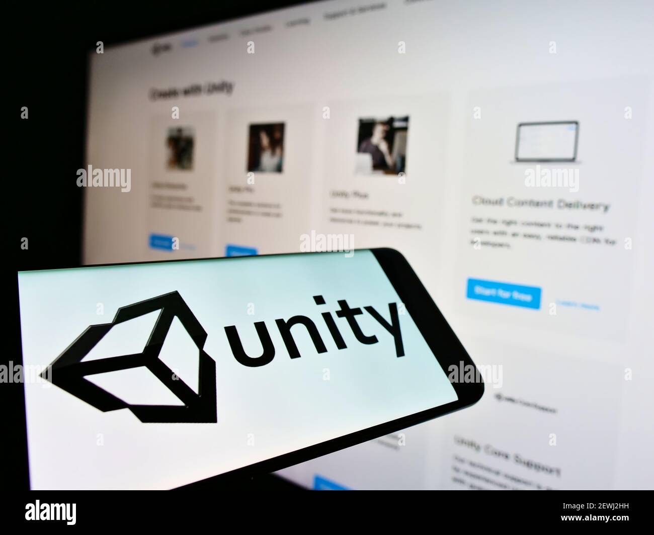 Unity logo hi-res stock photography and images - Alamy