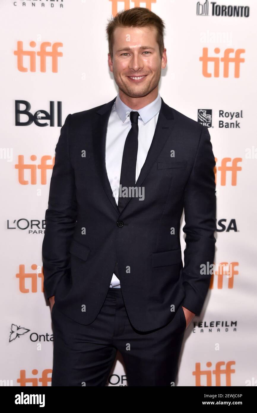 Actor Glen Powell attends the &ldquo;Hidden Figures&rdquo; photocall during the