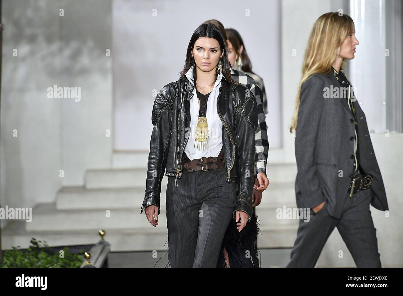 Kendall Jenner attends NY: Ralph Lauren RTW Spring Summer 2017 on ...