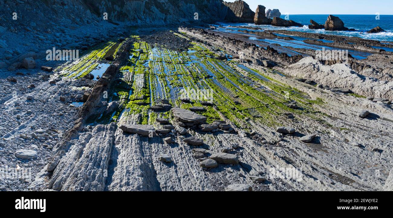 Flysch in La Arnia. Cliffs of Liencres. Municipality of Piélagos in the Autonomous Community of Cantabria, Spain, Europe. Stock Photo