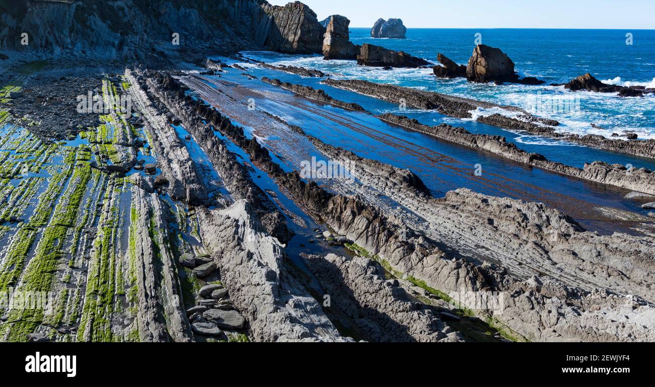 Flysch in La Arnia. Cliffs of Liencres. Municipality of Piélagos in the Autonomous Community of Cantabria, Spain, Europe. Stock Photo