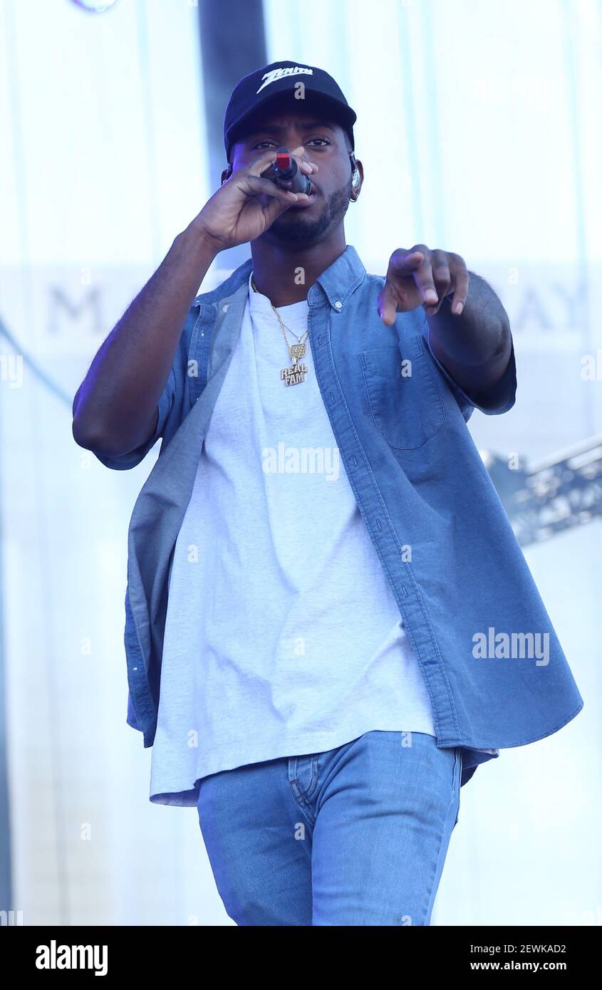 24 September 2016 Las Vegas, NV Bryson Tiller. 2016 iHeart Radio