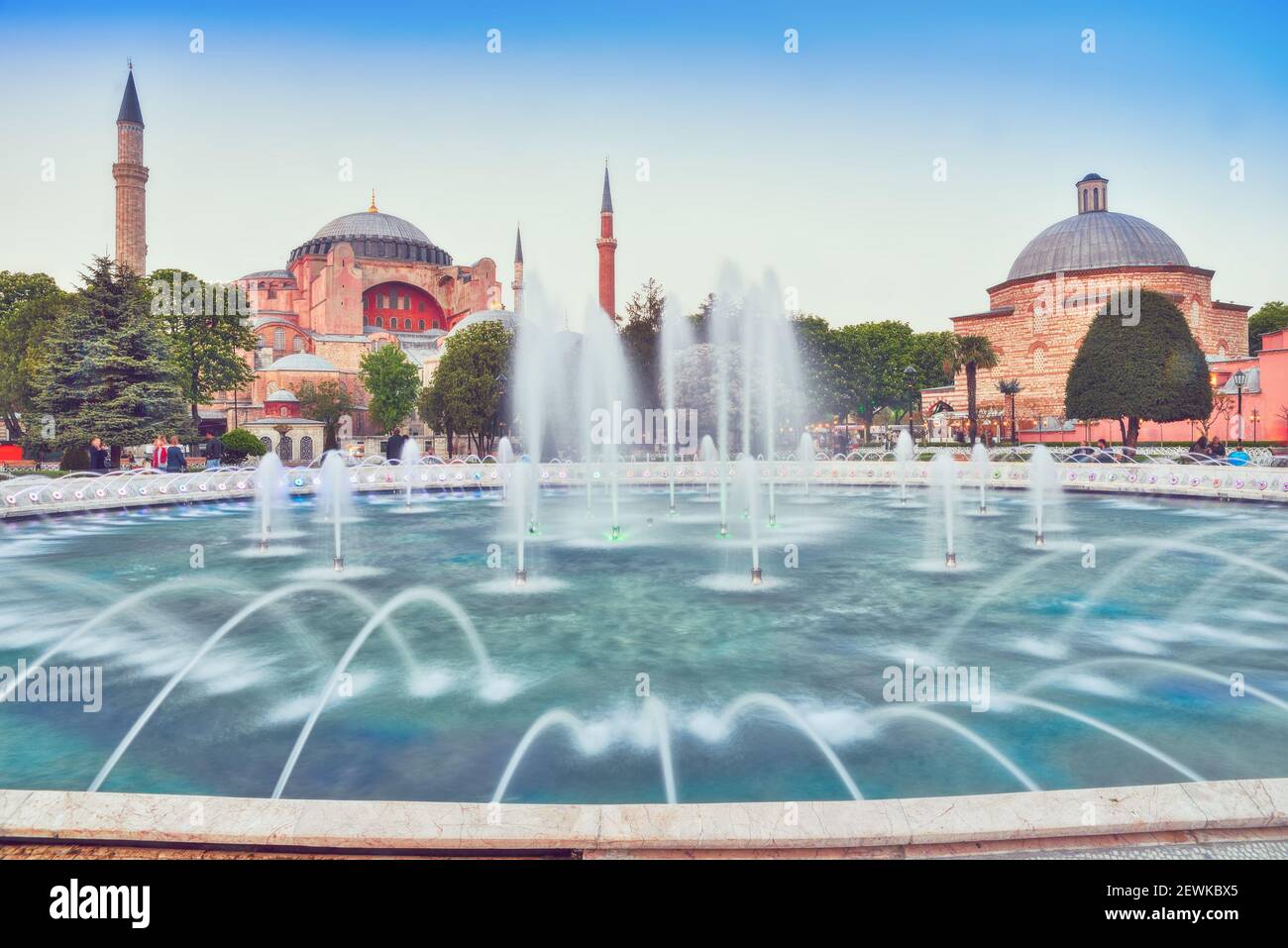 Fountain and Hagia Sophia in Istanbul during sunset Stock Photo - Alamy